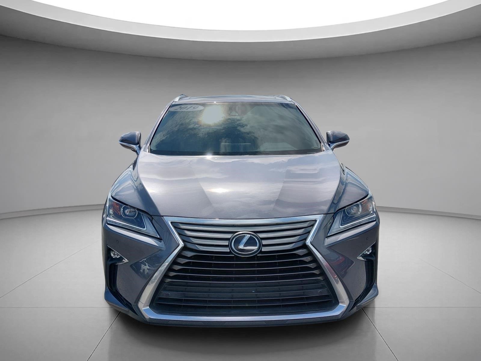 Used 2019 Nebula Gray Pearl Lexus Base image 8
