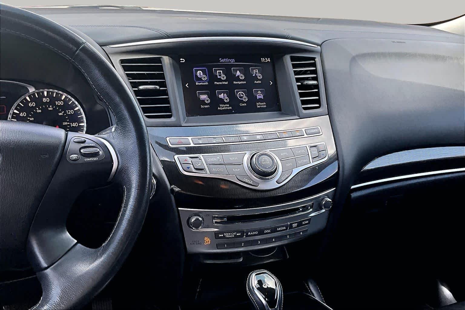 Used 2017 Liquid Platinum INFINITI  image 9