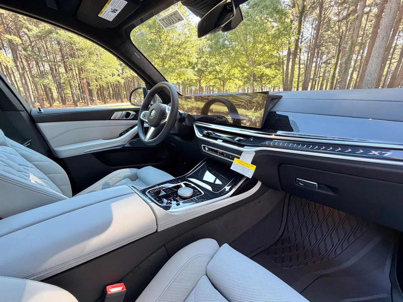 New 2027 Dravit Grey Metallic BMW xDrive40i image 22