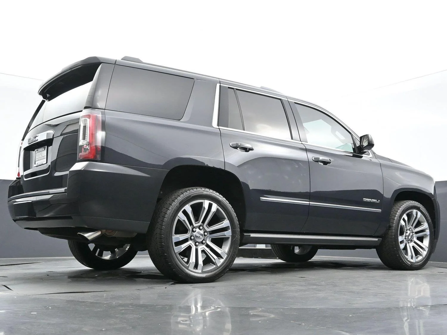 Used 2020 Carbon Black Metallic GMC Denali image 61