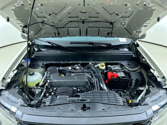 New 2025 TERRAIN Ford XLT 2.0L Super Crew Cab image 12