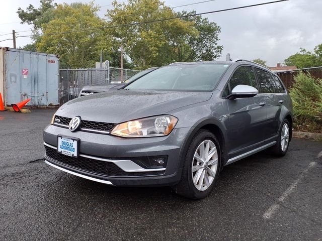 Used 2017 Volkswagen Golf Alltrack Alltrack SE with VIN 3VWH17AU9HM513358 for sale in Summit, NJ