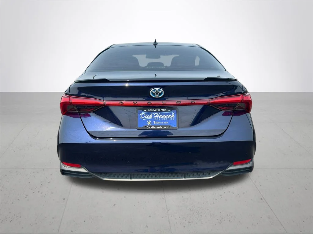 Used 2021  Toyota XSE image 9