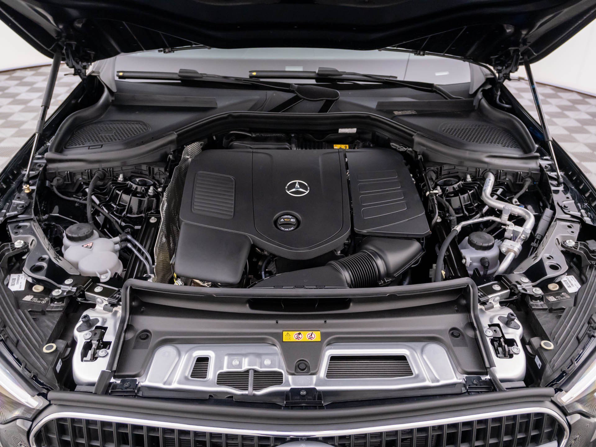 New 2026 Black Mercedes-Benz GLC 300 image 65