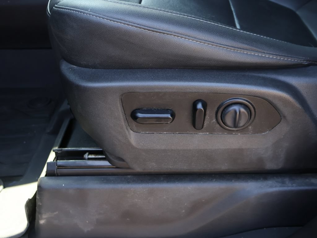 2021 GMC Sierra 1500 SLT - Photo 46