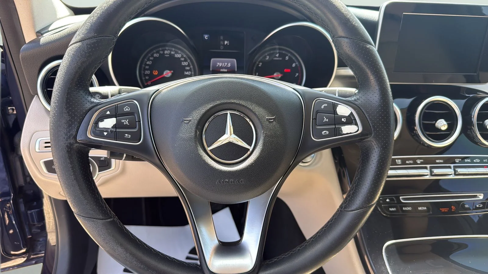 Used 2017  Mercedes-Benz C 300 image 10