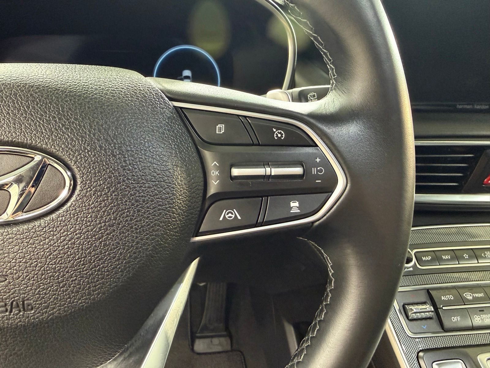 Used 2023 Gray Hyundai SEL Premium image 36