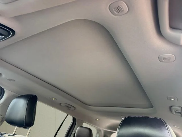 Used 2021 White Jeep Limited image 16