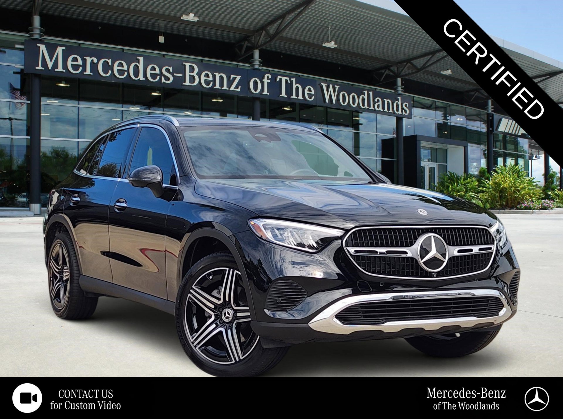 Certified Used 2026 Black Mercedes-Benz GLC 300 image 1