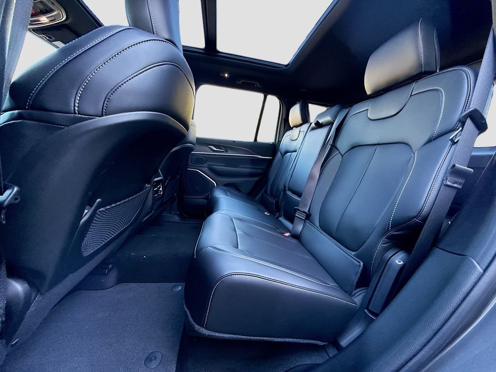 2025 Jeep Grand Cherokee Limited - Photo 24