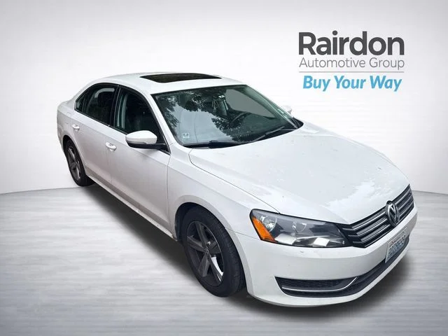 2013 Volkswagen Passat 2.5L SE Auto PZEV's photo