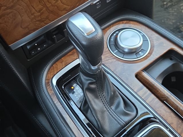 Used 2024 Super Black Nissan SL image 26