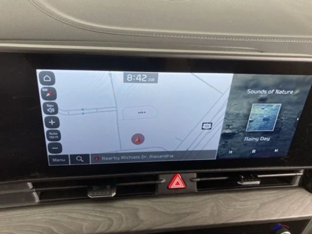 Used 2024 Black Kia X-Line image 15
