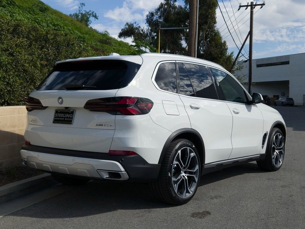 New 2026 Alpine White BMW xDrive50e image 5