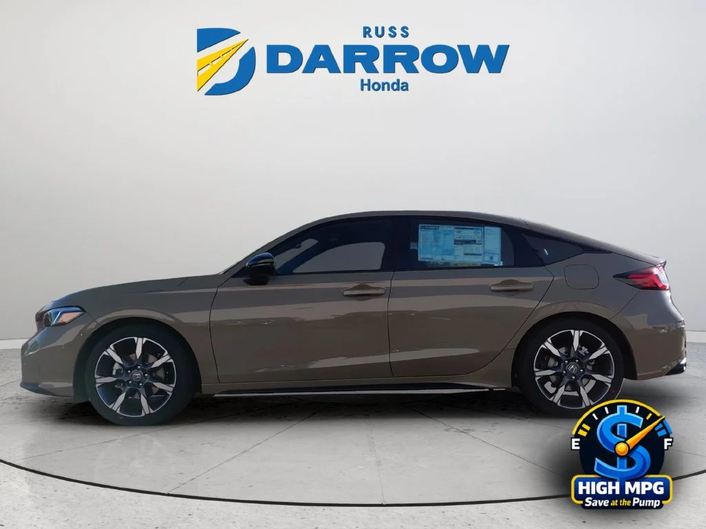 New 2026 Sand Dune Pearl Honda Sport Touring image 2
