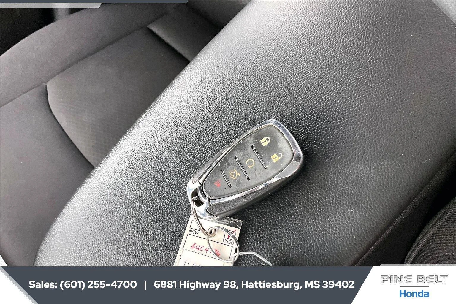 Used 2025 Mosaic Black Metallic Chevrolet RS image 9