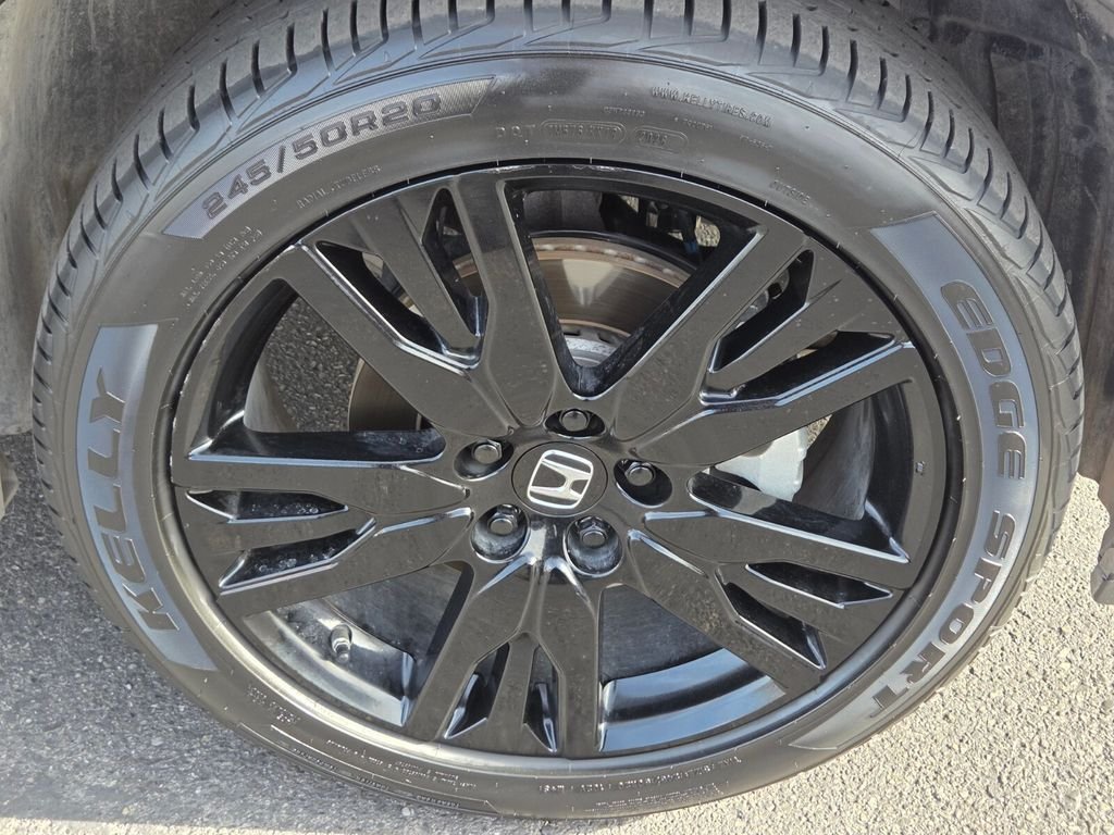 Used 2022 Silver Honda Special Edition image 9