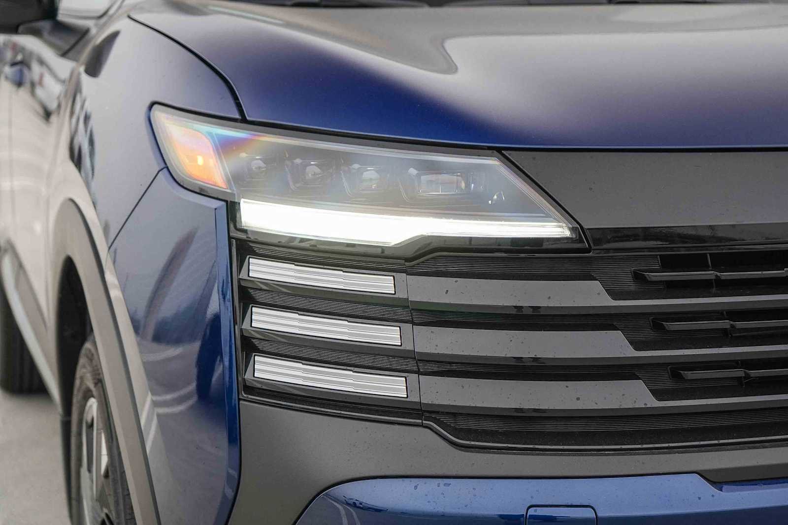 New 2027 Deep Blue Pearl Nissan SV image 4