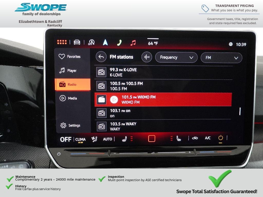 Used 2025 Moonstone Gray Volkswagen SE image 26