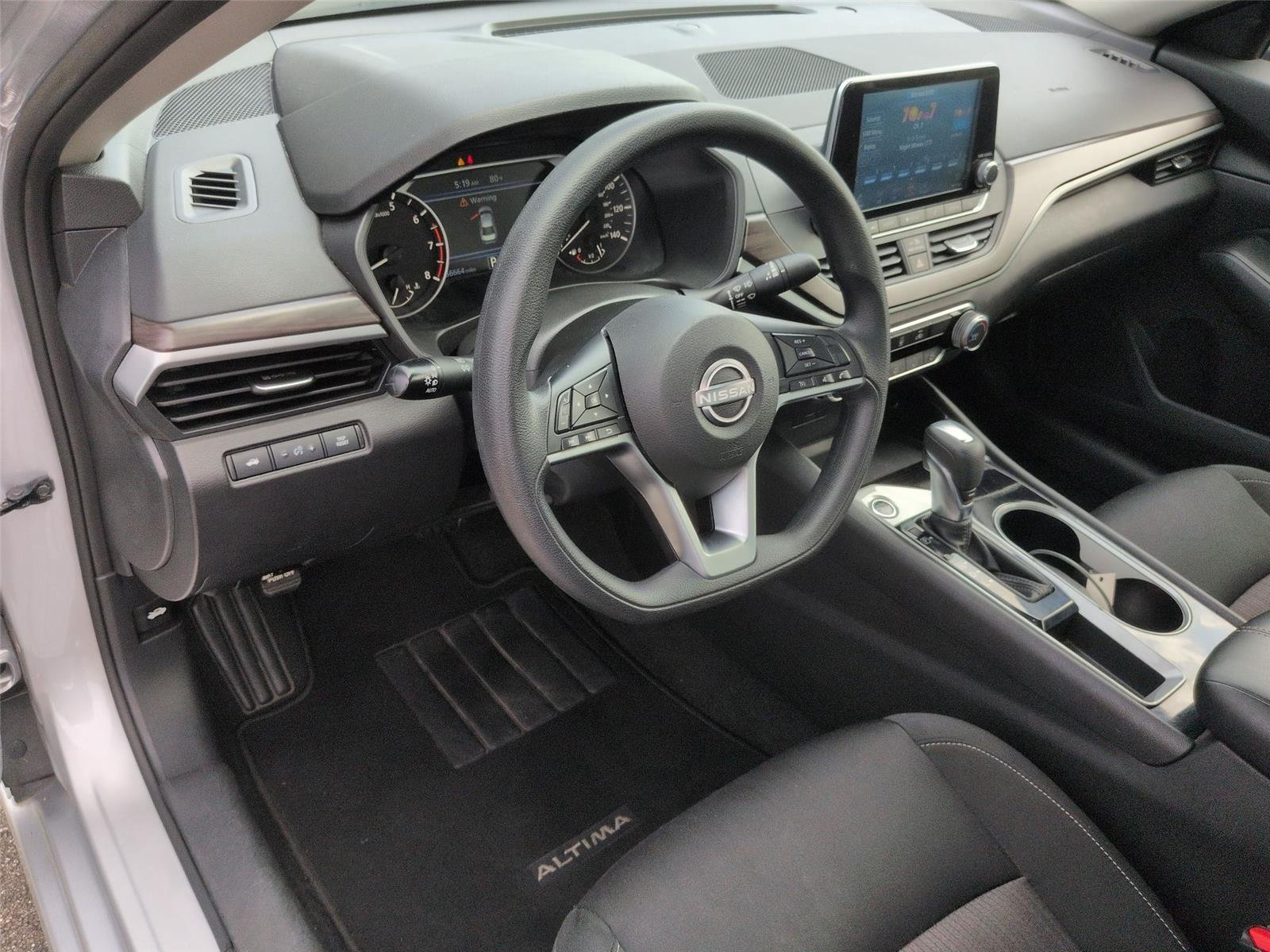Used 2024 Brilliant Silver Metallic Nissan 2.5 SV image 19