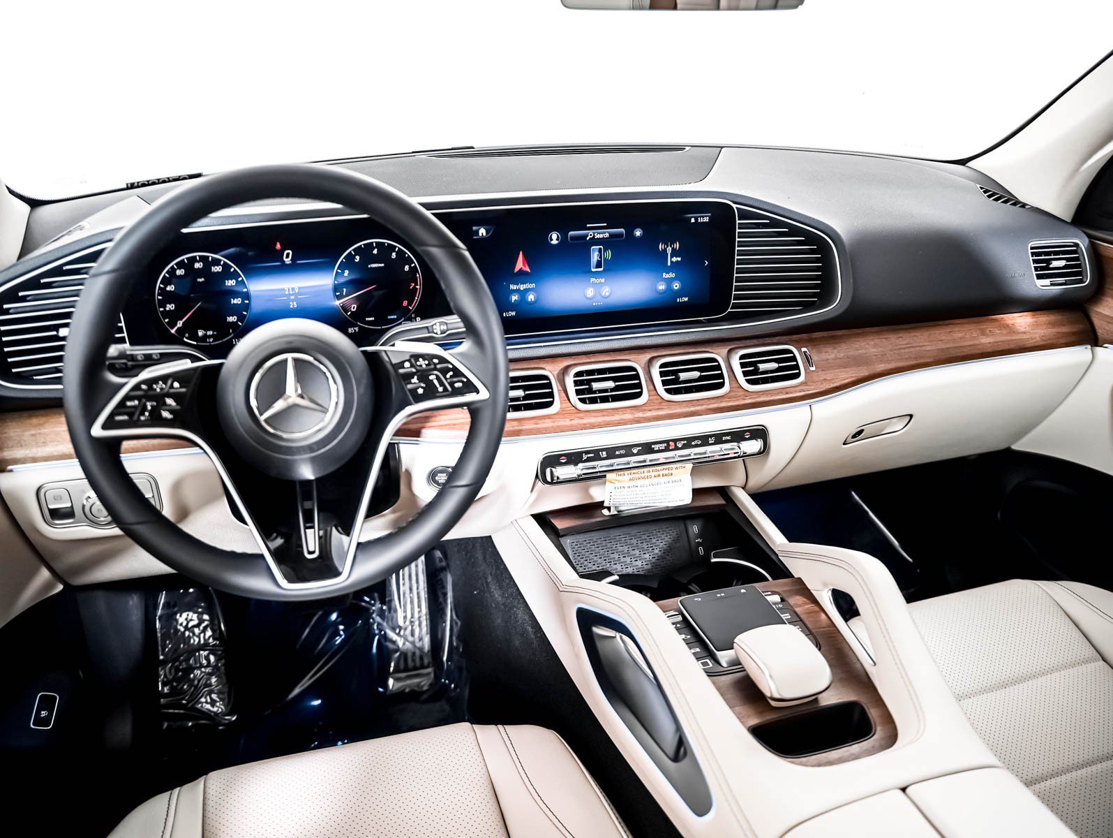 New 2026 Polar White Mercedes-Benz GLE 350 image 17