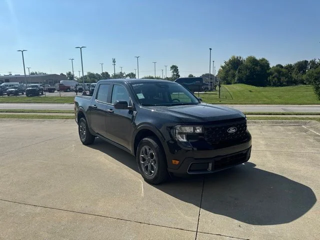 New 2026 Shadow Black Ford XLT image 30