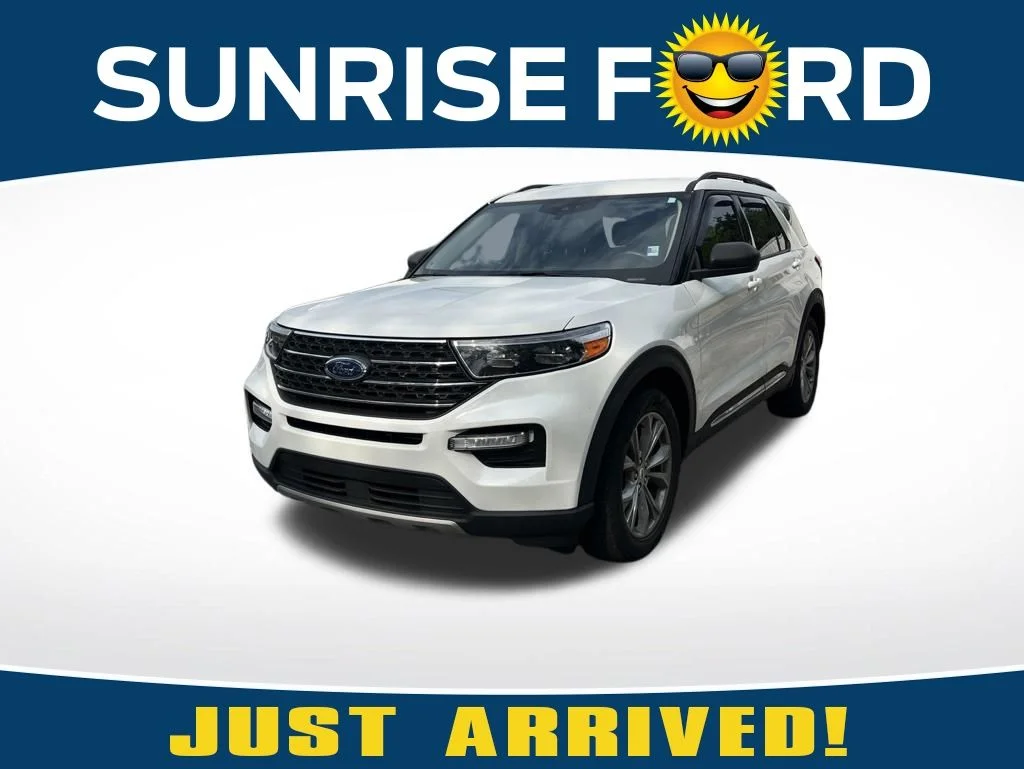 2023 Ford Explorer XLT RWD's photo