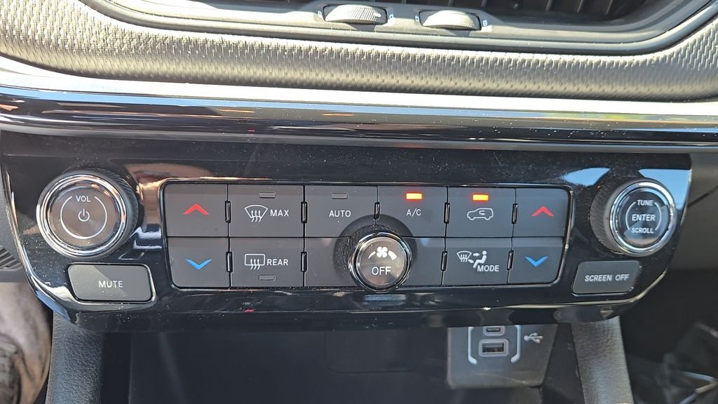 Certified Used 2025 Red Jeep Trailhawk image 19