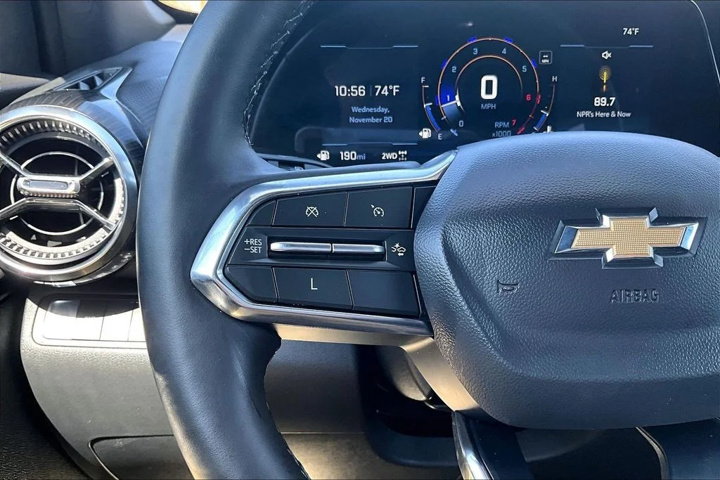 2025 Chevrolet Equinox LT - Photo 14