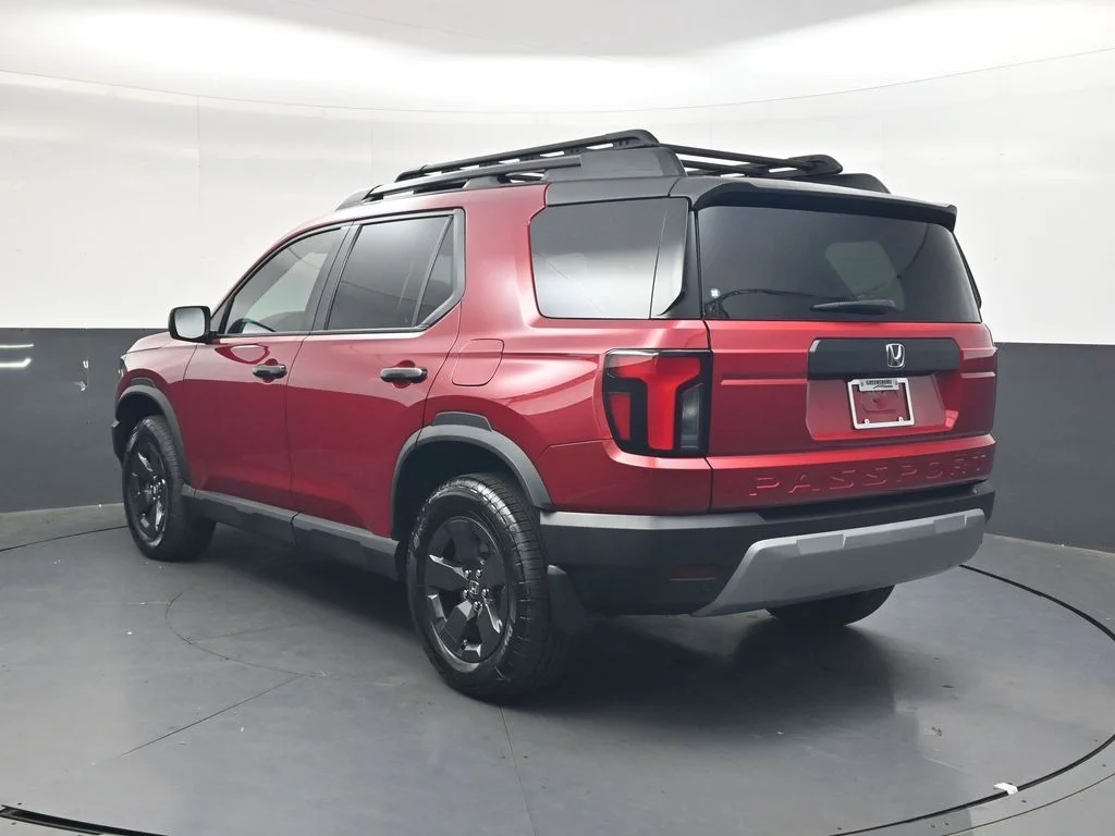 New 2026 Radiant Red Metallic II Honda RTL image 6