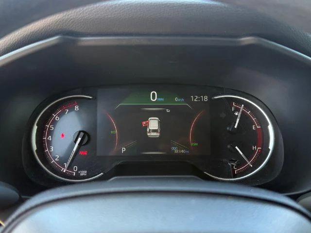 Certified Used 2025 MAGNETIC GRAY MET. Toyota XLE image 18