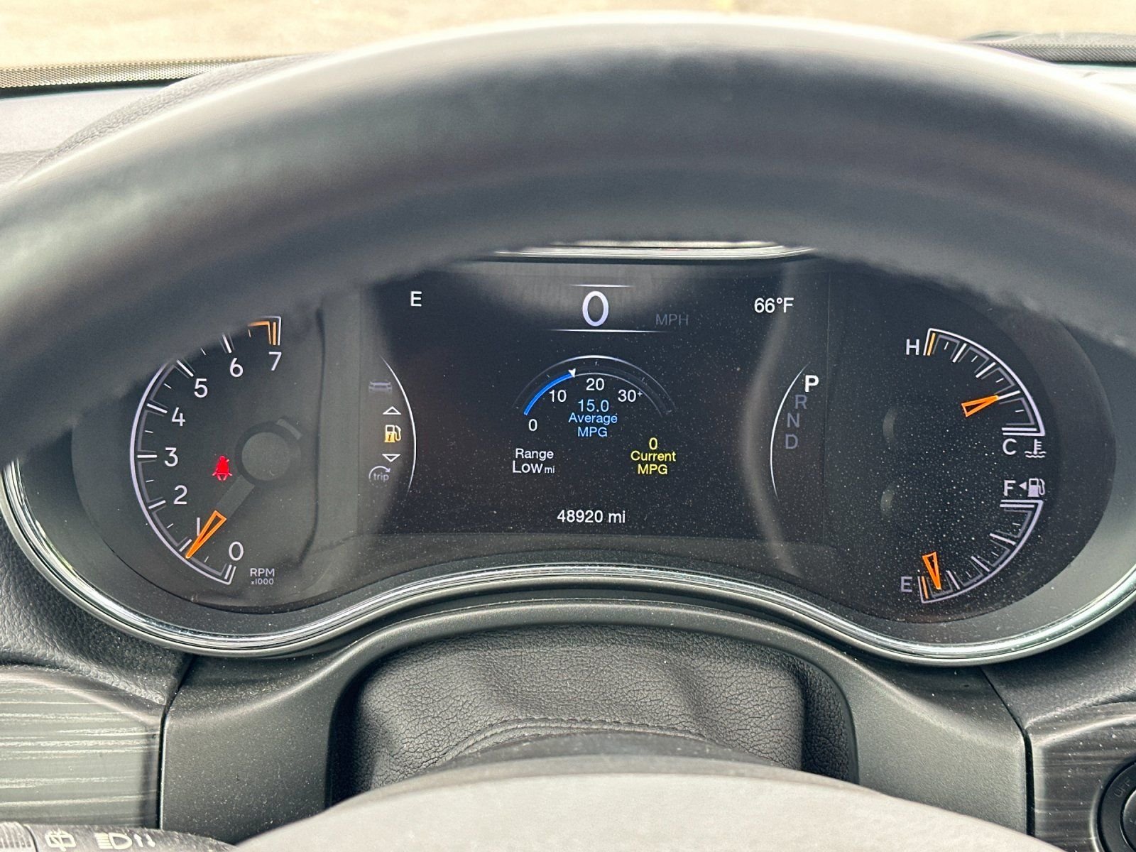 Used 2022 White Jeep Laredo X image 23