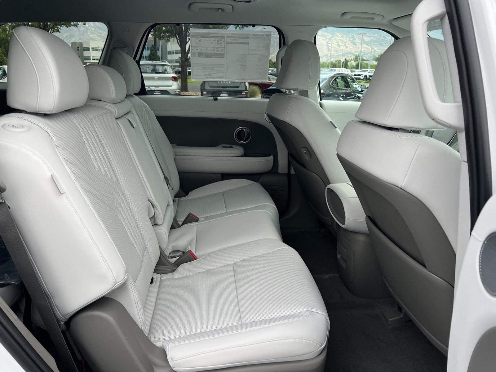 New 2026 Creamy White Pearl Hyundai SEL Premium 8P image 26