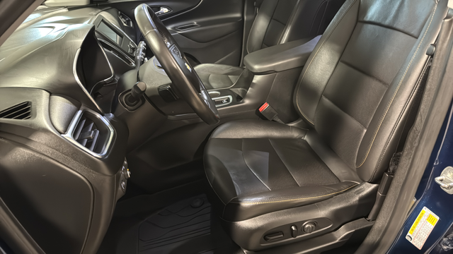 Used 2020 Pacific Blue Metallic Chevrolet LT image 9