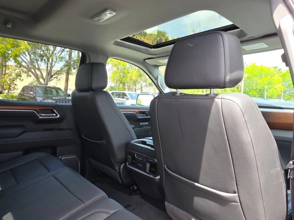 Used 2023 Summit White GMC Denali image 13