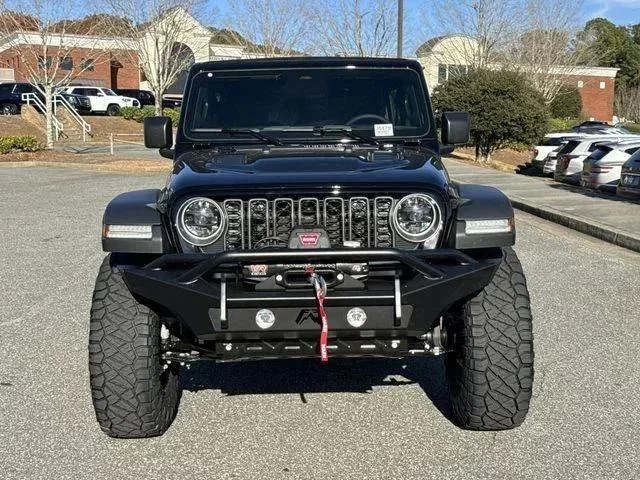 New 2026 Black Clear-Coat Exterior Paint Jeep Rubicon image 2