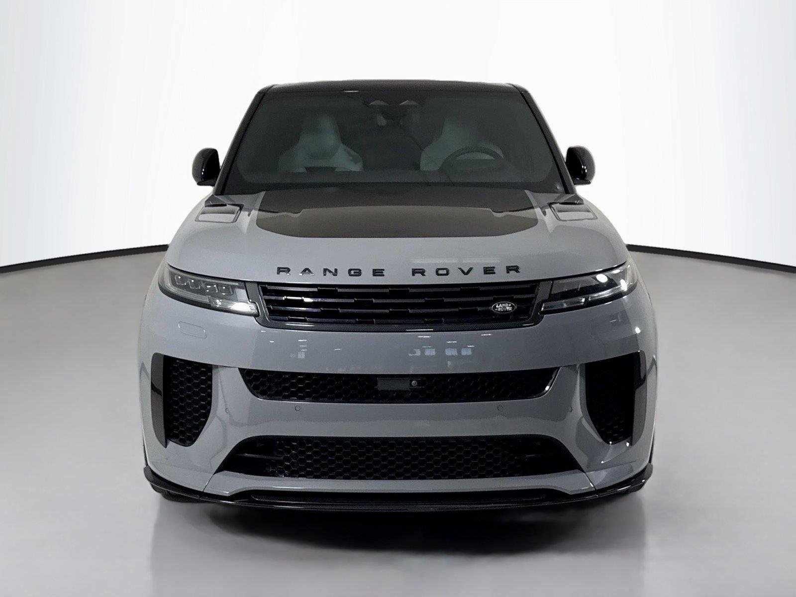 Used 2025 Nardo Grey Land Rover SPORT SV Edition Two | Carbon Fiber Wheels | 360 Camera image 11
