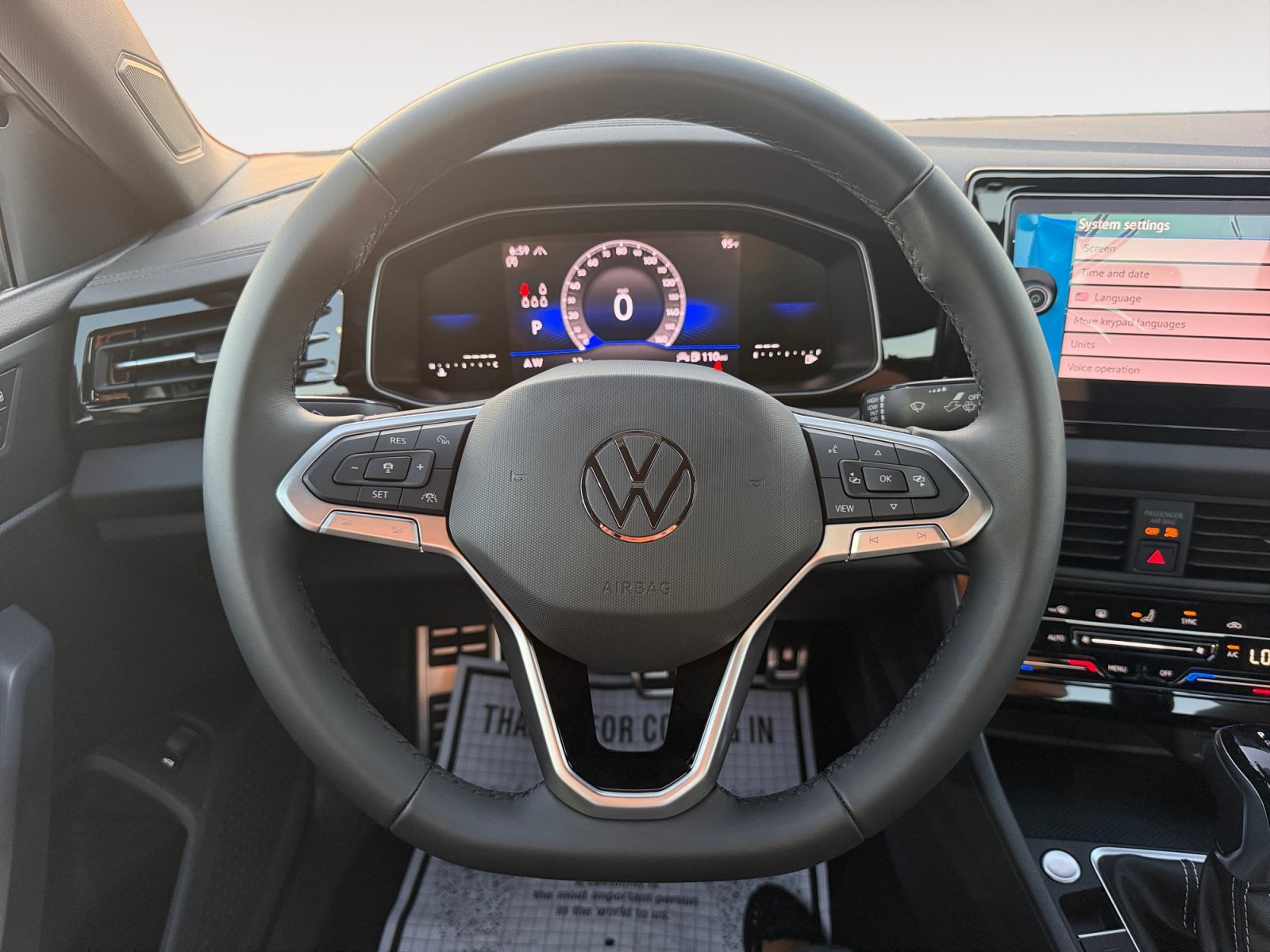 New 2027 PURE WHITE EXTE Volkswagen Sport image 12