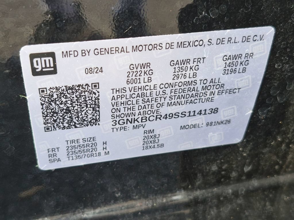 Used 2025 Black Chevrolet 2LT image 31