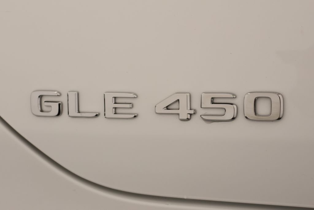 New 2026 Polar White Mercedes-Benz GLE 450 Coupe image 9