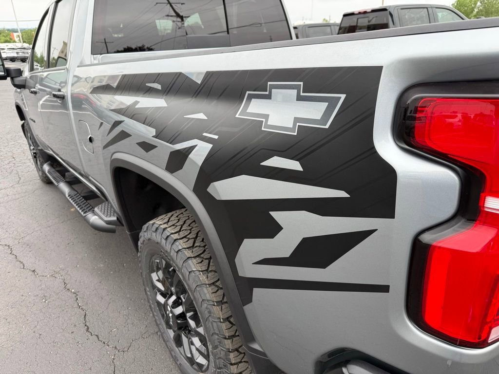 2026 Chevrolet Silverado 2500 HD LTZ - Photo 11
