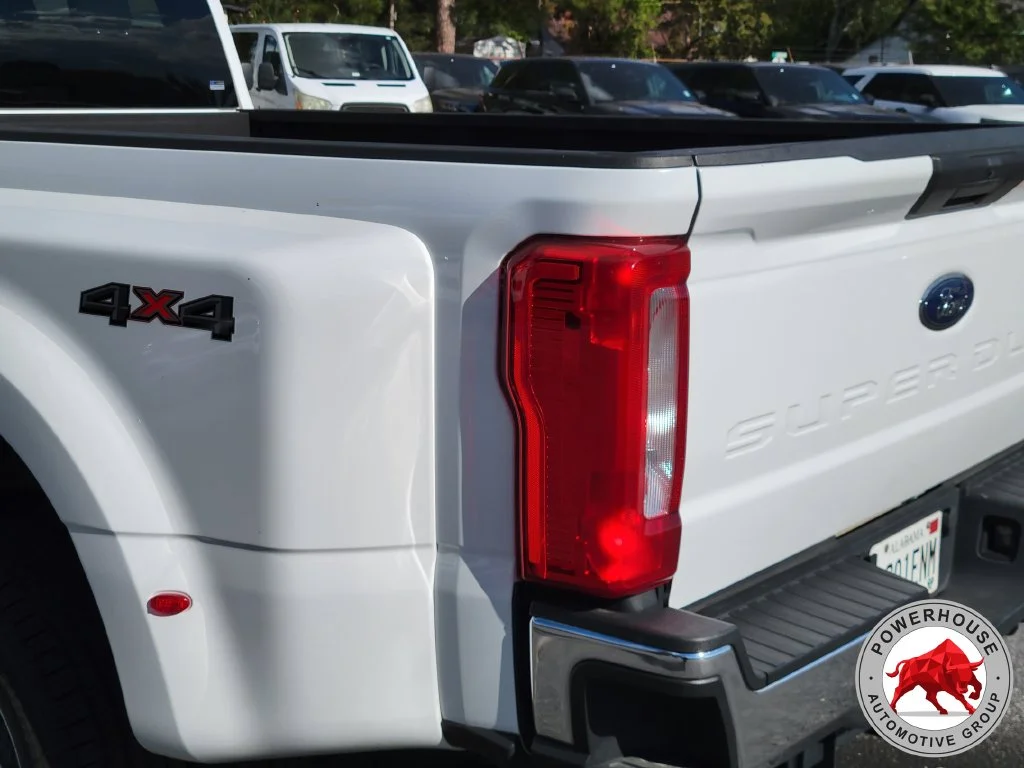 Used 2025 White Ford XLT image 13