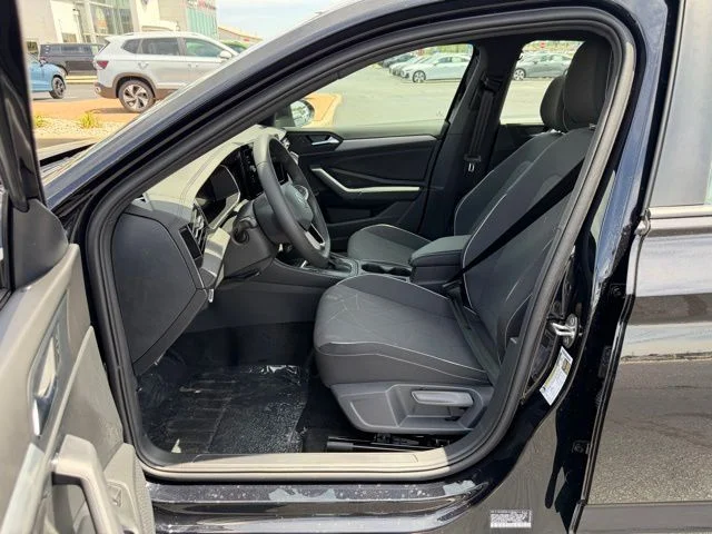New 2026 Black Volkswagen 1.5T Sport image 7