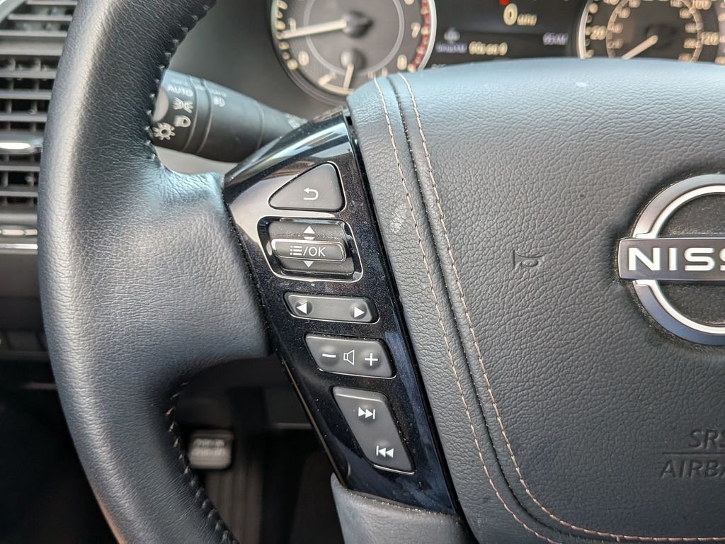 Used 2024 Gray Nissan Platinum image 22
