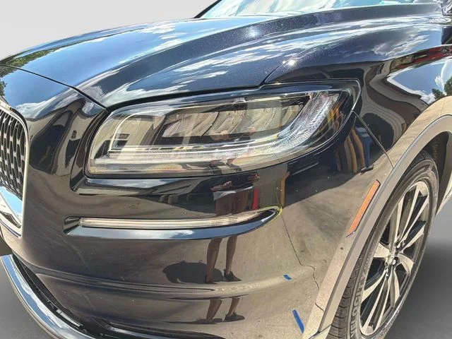 Used 2021 Black Lincoln Reserve image 10