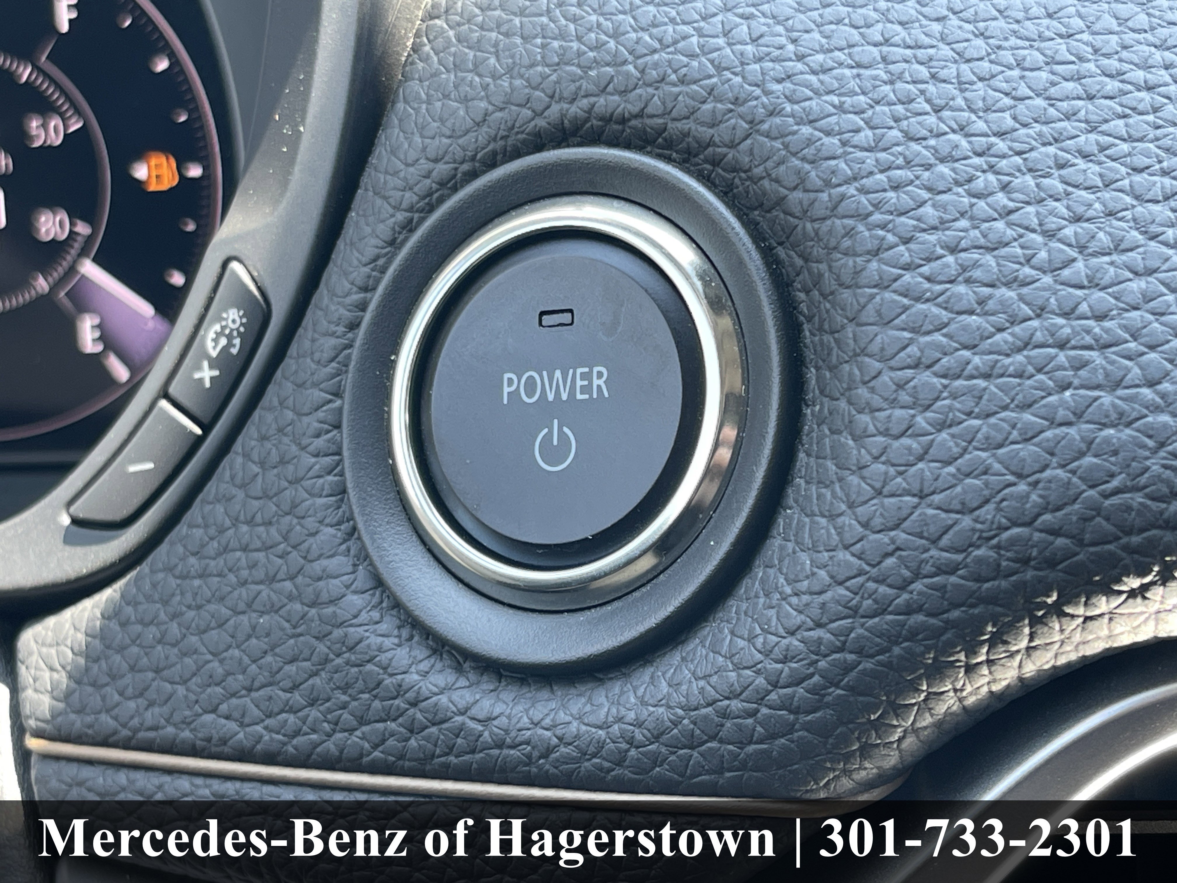 Used 2024 Deep Crystal Blue Mica Mazda Preferred AWD image 13