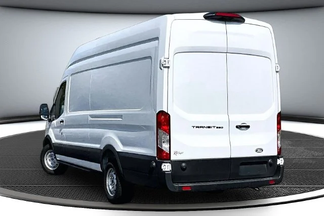 New 2026 Oxford White Ford Cargo Van image 3