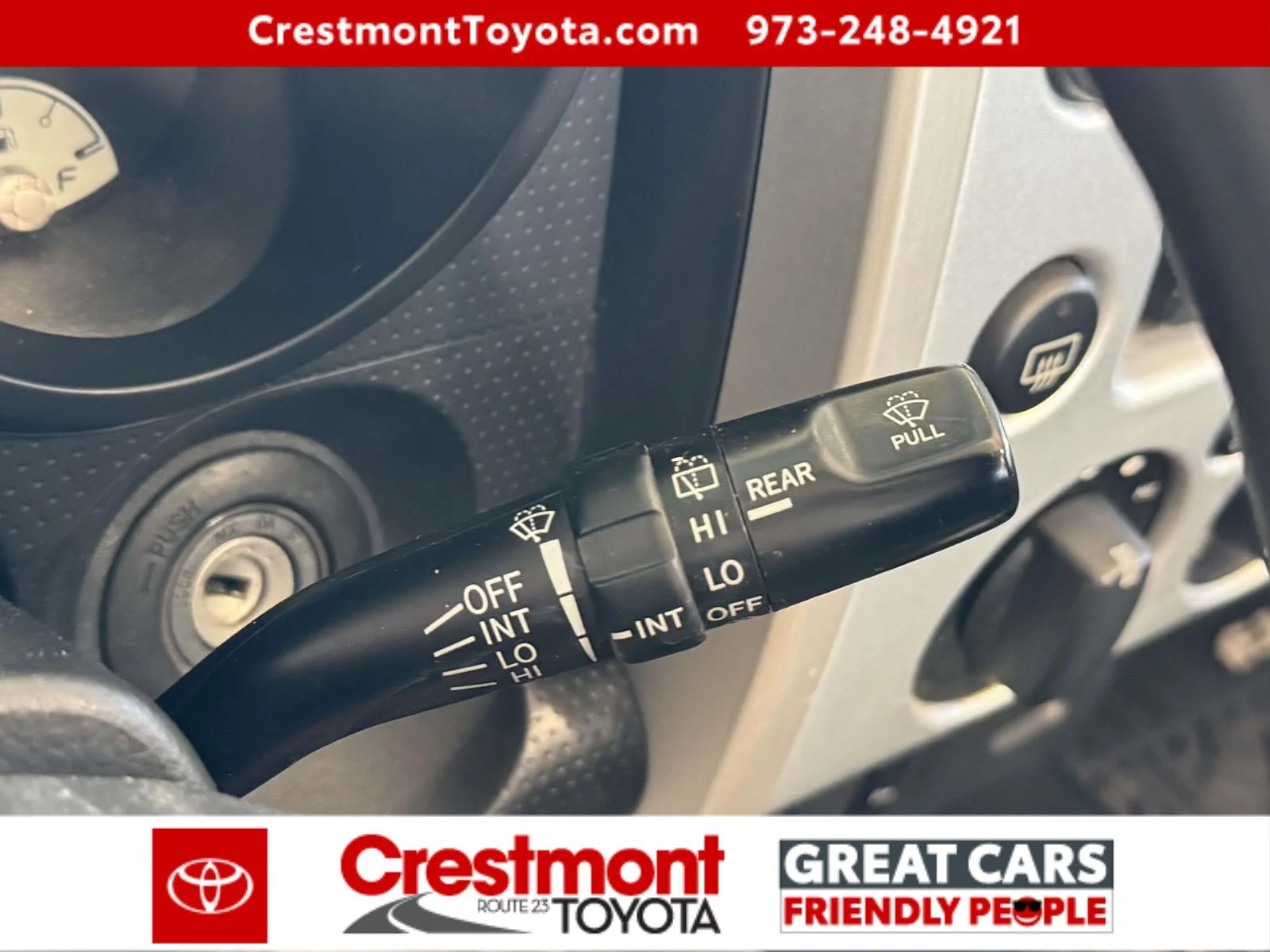 Used 2008 White/Titanium Metallic Toyota  image 20