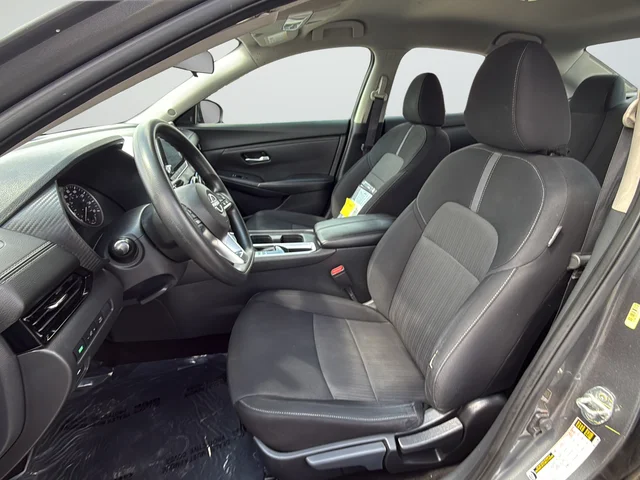 Used 2024 Gray Nissan SV image 10