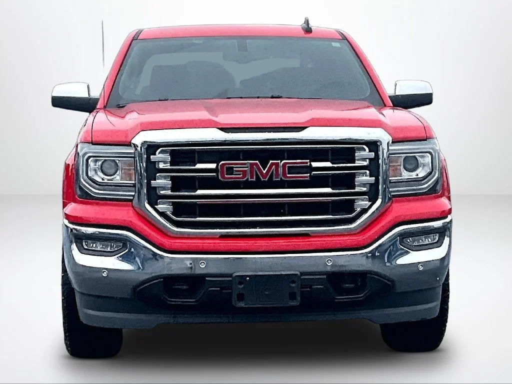 Used 2017 Red GMC SLT image 3